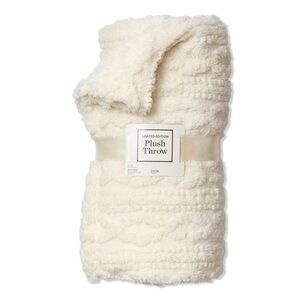 NEW Ulta 2025 Throw Fragrance Purchase Freebie White